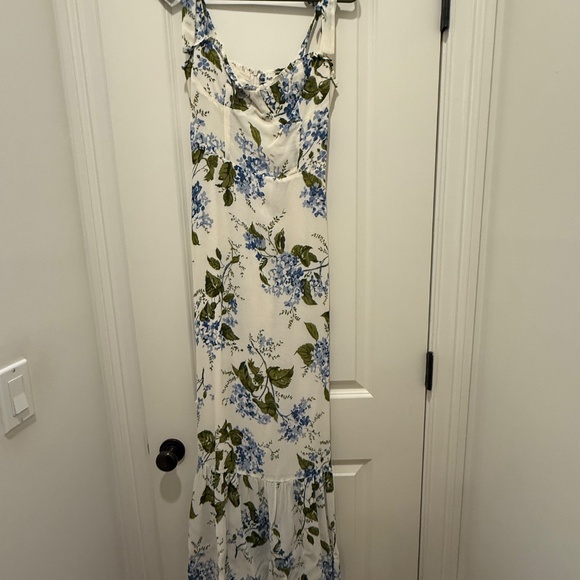 Reformation Jansen Long Dress - Picture 2 of 13